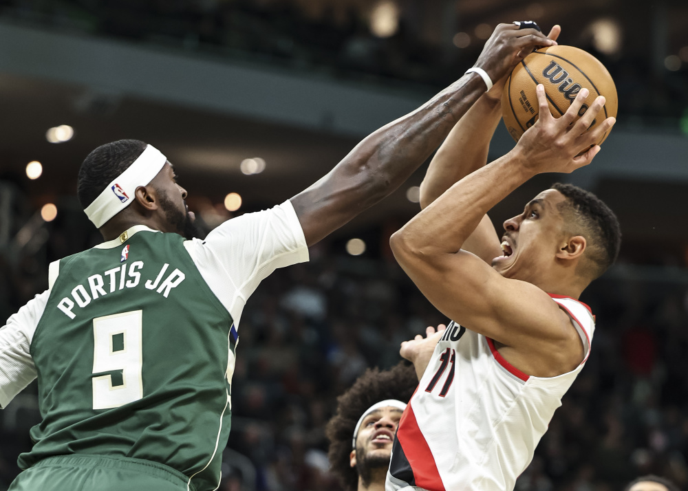 包含训练课后NBA常规赛传出新动向,密尔沃基雄鹿回应争议,高层表态:气氛紧张,临场指挥获称赞的词条 包含训练课后NBA常规赛传出新动向,密尔沃基雄鹿回应争议,高层表态:气氛紧张,临场指挥获称赞的词条