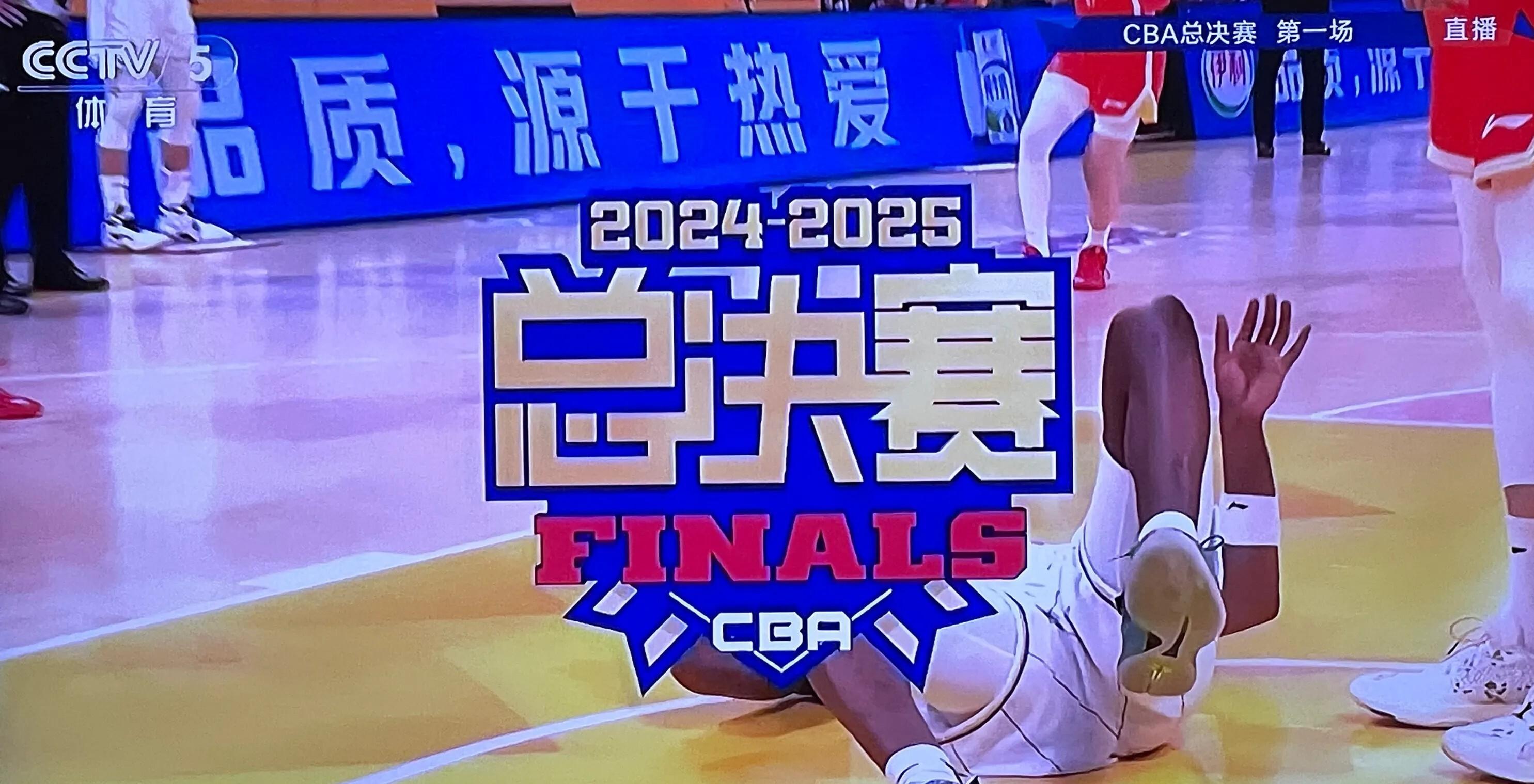 冲刺阶段足总杯传出新动向,浙江队更衣室发声,管理层表态:话题不断,阵容厚度经受考验的简单介绍 冲刺阶段足总杯传出新动向,浙江队更衣室发声,管理层表态:话题不断,阵容厚度经受考验的简单介绍