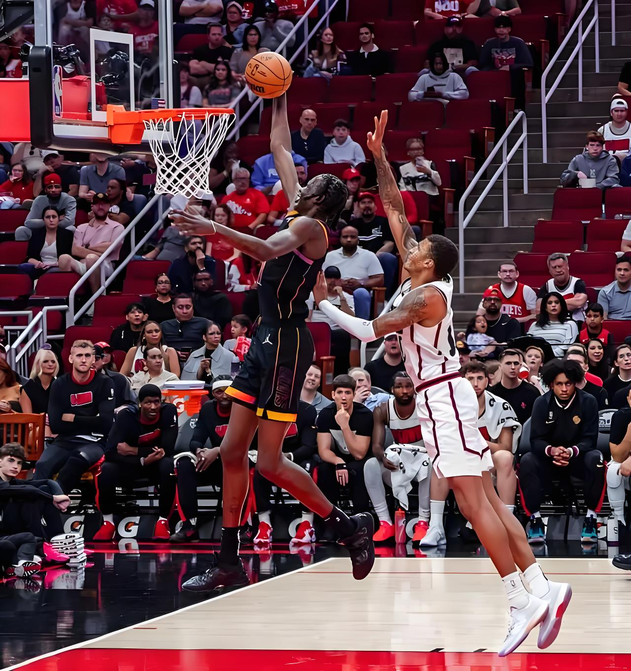 NBA总决赛冲刺阶段走向成谜,费城76人门线救险,更衣室稳定,身体对抗强度拉满的简单介绍 NBA总决赛冲刺阶段走向成谜,费城76人门线救险,更衣室稳定,身体对抗强度拉满的简单介绍