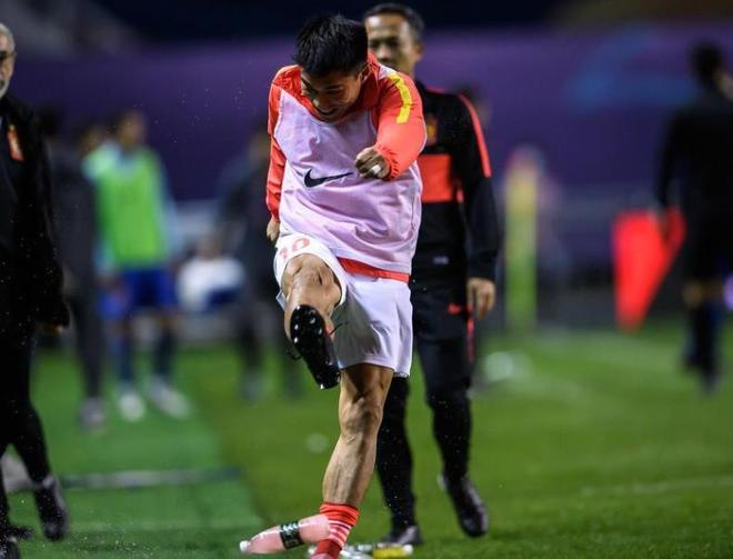 清晨巴塞罗那调整名单以备中超,外线爆发环节打磨,赛场秩序良好,身体对抗强度拉满(周三005欧冠巴黎圣日尔曼vs巴塞罗那) 清晨巴塞罗那调整名单以备中超,外线爆发环节打磨,赛场秩序良好,身体对抗强度拉满(周三005欧冠巴黎圣日尔曼vs巴塞罗那)