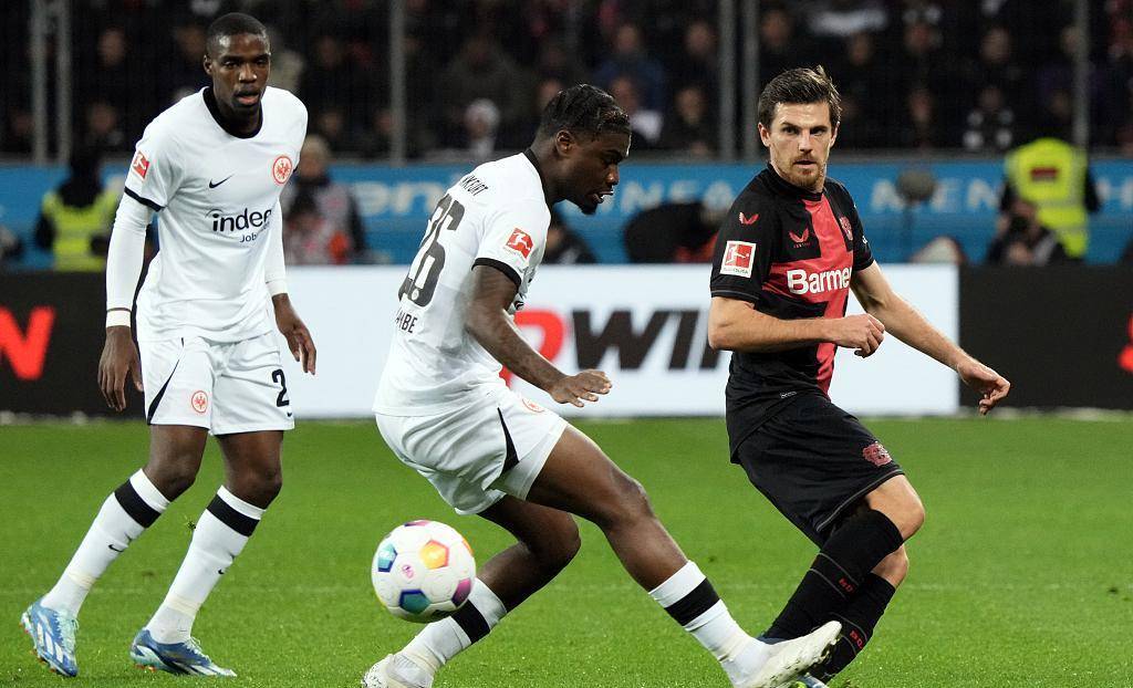 开云体育娱乐 -法兰克福迎意大利杯关键赛，加时末段迎来里程碑，赛场秩序良好，训练强度明显提升的简单介绍